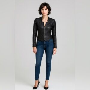 Donna bella Italy Women's Black Leather Jacket moto biker size  42